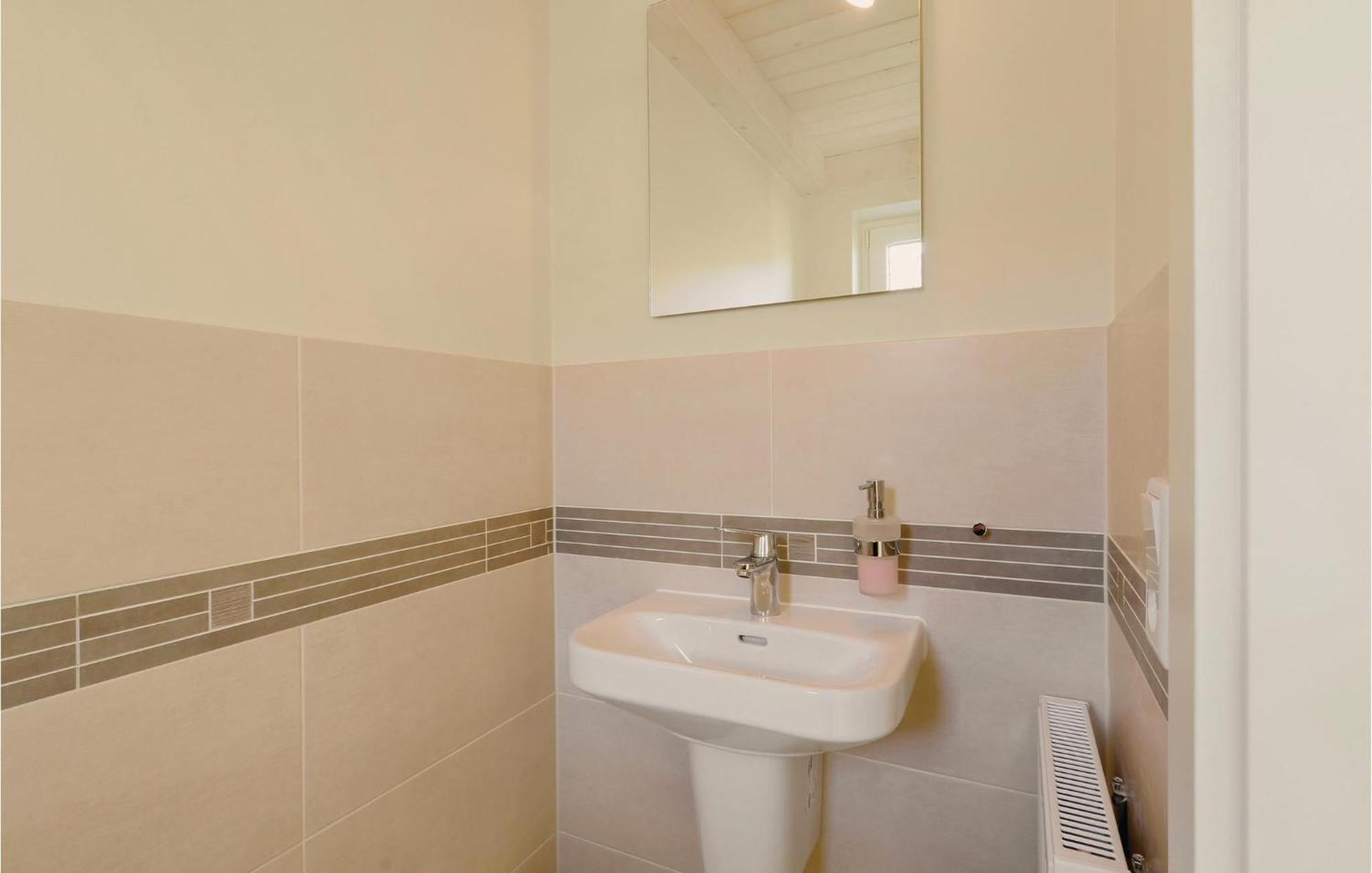 2 Bedroom Amazing Home In Dagebüll エクステリア 写真